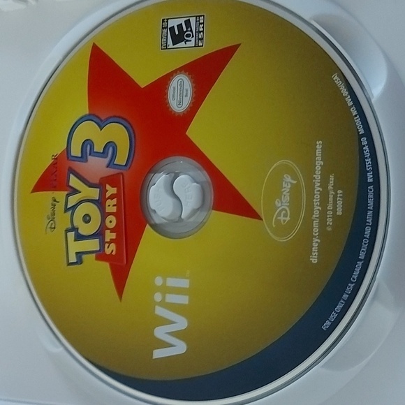 Toy Story 3  Wii Game - Picture 3 of 4